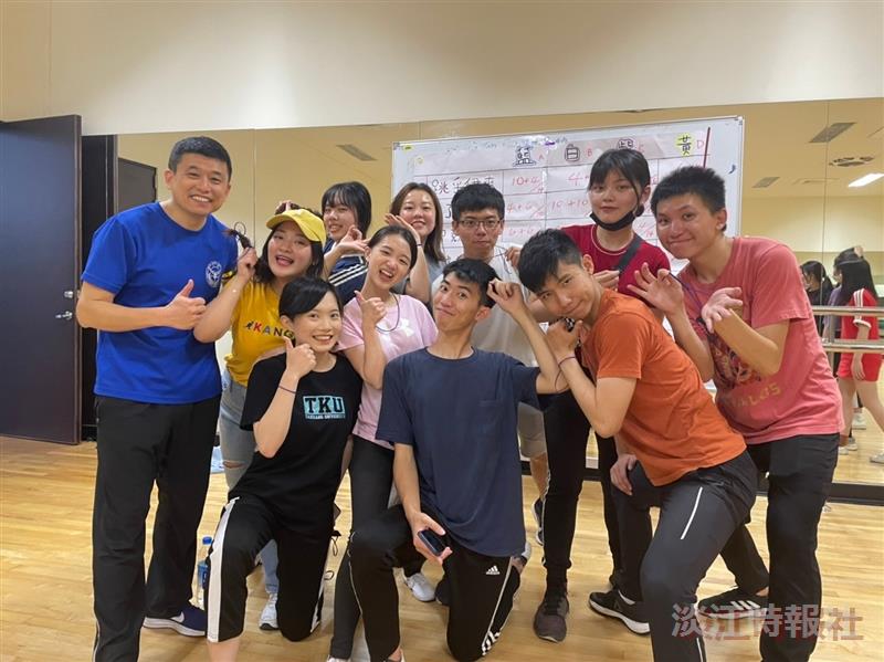 觀光系大四畢業運動會