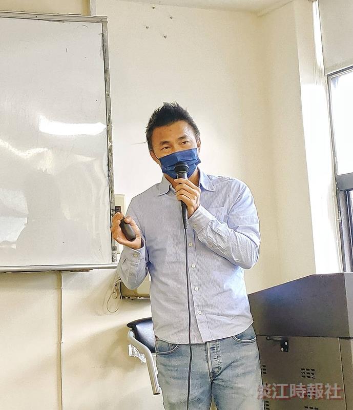 產經系校友、Comebuy陳昆池總經理演講「手搖茶的魅力」