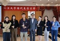 班代表座談 師長傾聽學子建言
