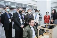 電機系生獲獎「2021全國大專校院智慧創新暨跨域整合創作競賽」