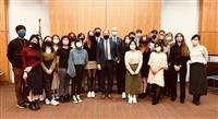 美在台協會長孫曉雅　歡迎本校華語班師生參訪