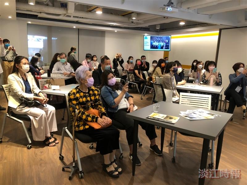 日文系舉辦系友回娘家活動暨林丕雄老師追思會