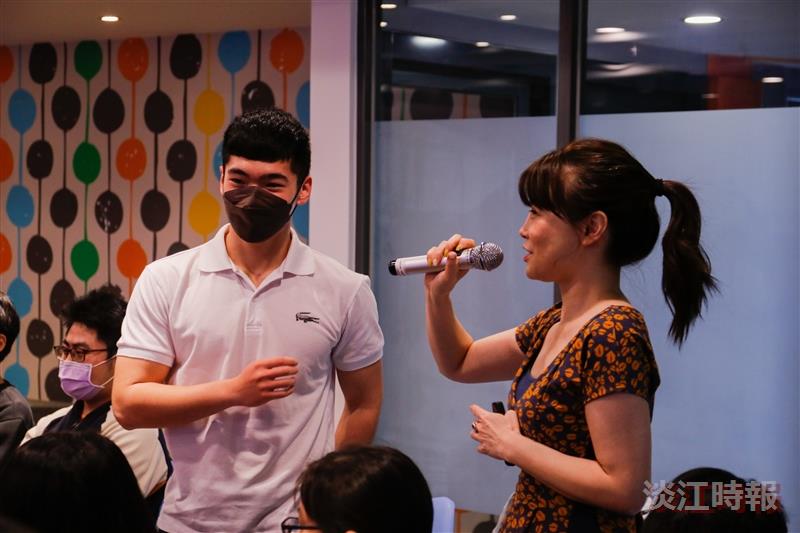 歷史系邀錢怡君分享各國媒體經歷