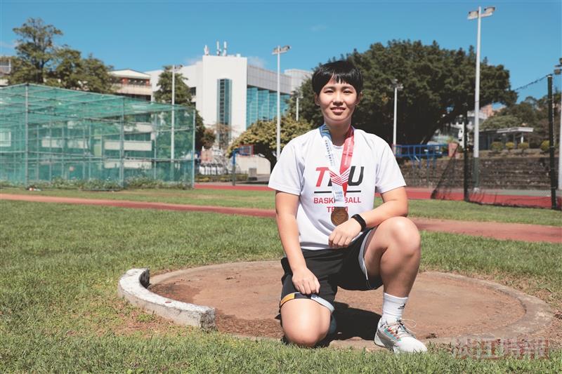 土木二 黃儀媗
