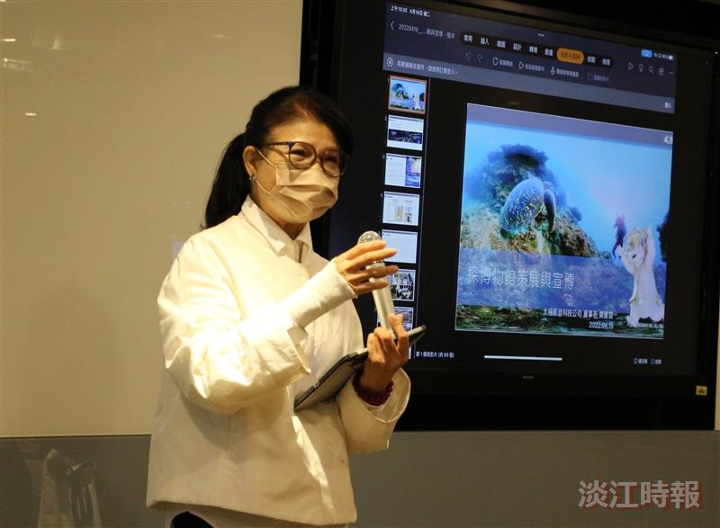 歷史系副教授李月娥邀請太極影音科技董事長黃寶雲，主講「探博物館策展與宣傳-以國寶總動員為例