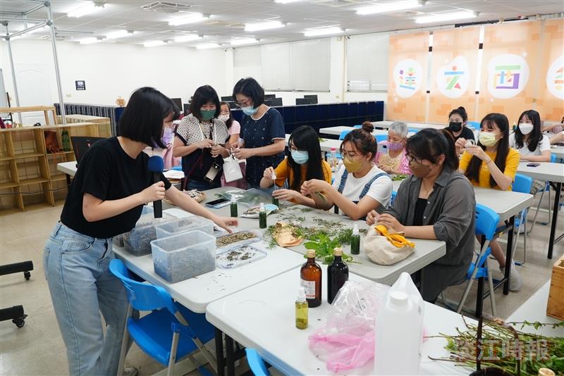 農情食課香草微學分課程