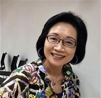 110學年度歡送23位同仁榮退
