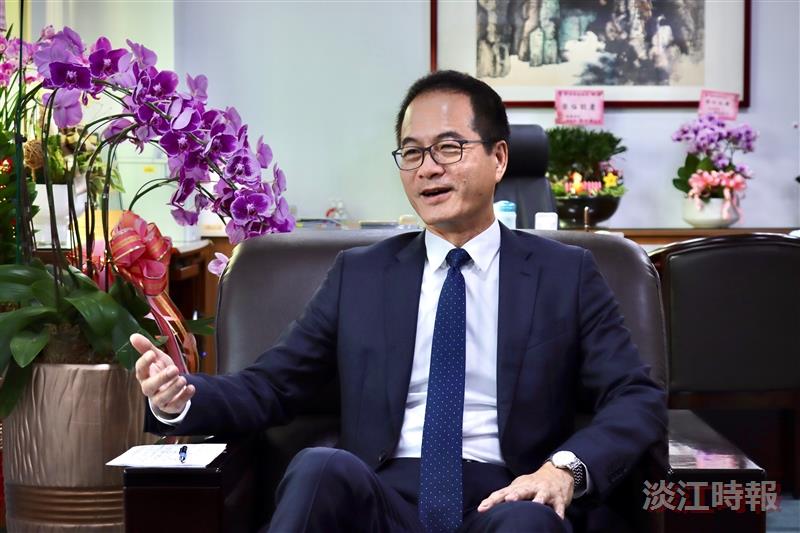 學副許輝煌專訪