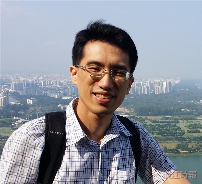 【111學年度新任主管簡介】商管學院資訊管理學系系主任施盛寶