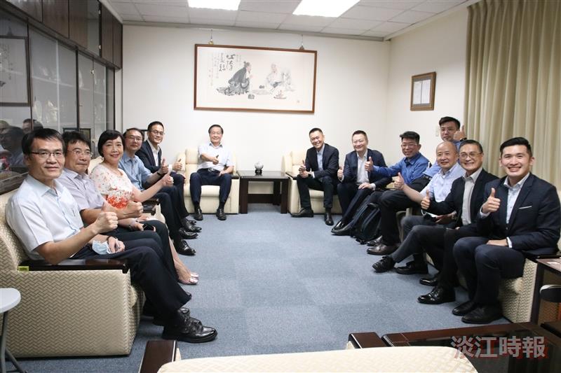 微軟新任總經理卞志祥拜訪葛校長