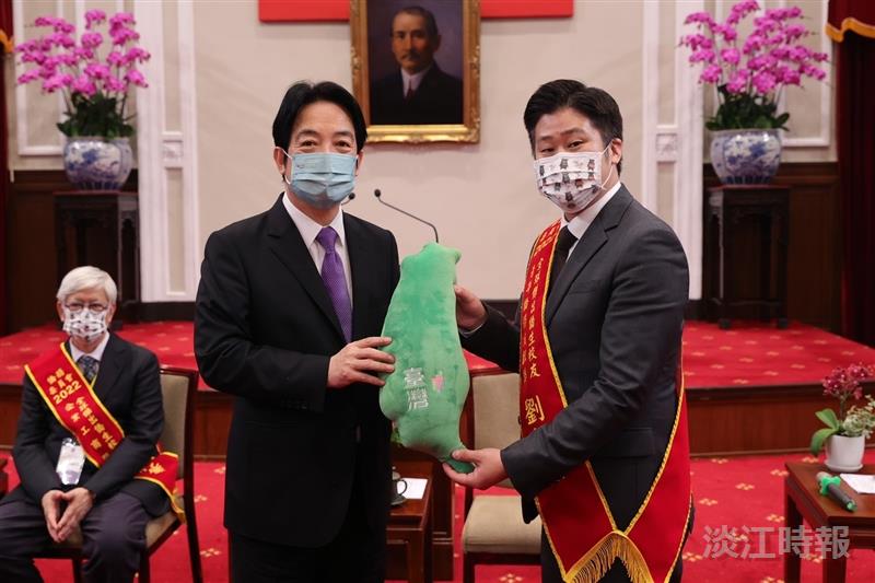 劉英皓獲青年僑務貢獻獎