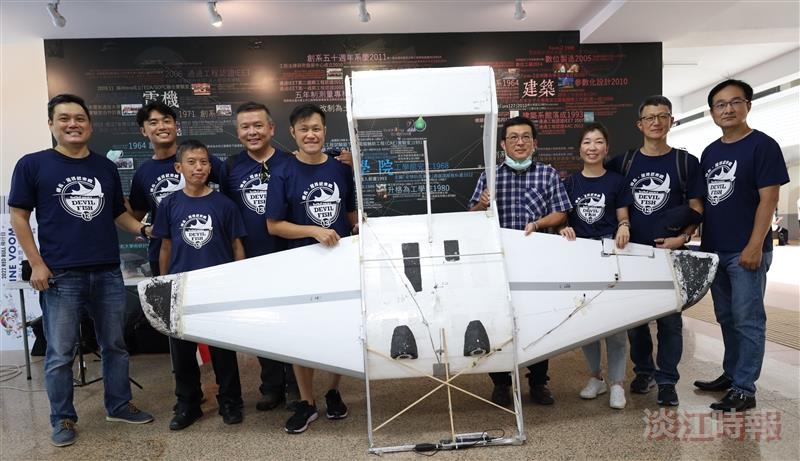 魟魚現身  機長分享138天飛行夢