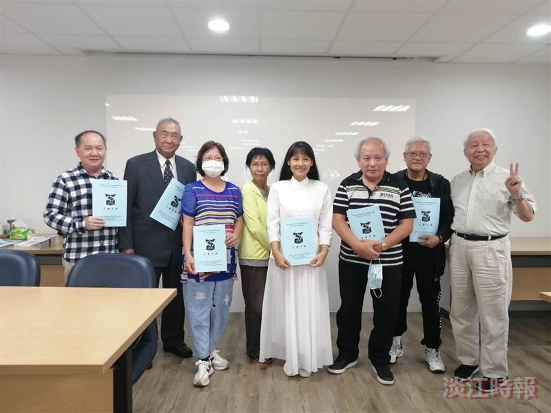 中文系友會 黃興隆任理事長