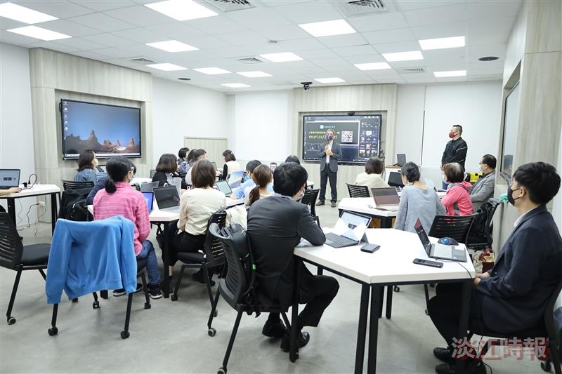 外語學院AI論壇 談人工智慧元宇宙與日語創新教學
