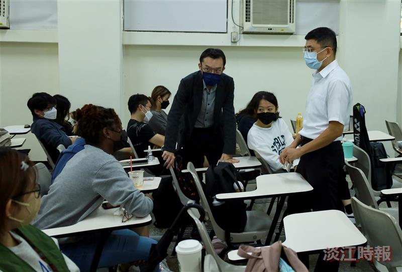 孫嘉祈邀請國際長葉劍木演講