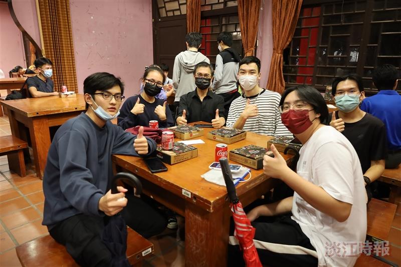 資工系英語學士班 與院長有約