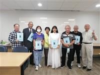 中文系友會 黃興隆任理事長