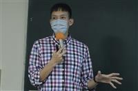 資圖系講師吳秋霞「文化創意產業概論」邀請牧師曹敬業，主講「從文創商品設計到品牌故事-說故事的能力」