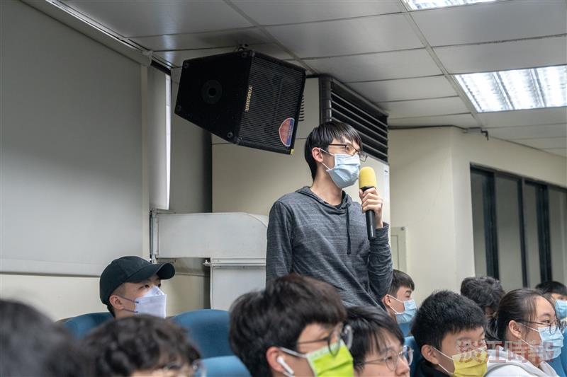 工學院大師演講 張憶里解析易經乾坤