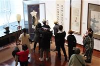 張大千書畫特展本校開幕 文人雅士慕名爭睹