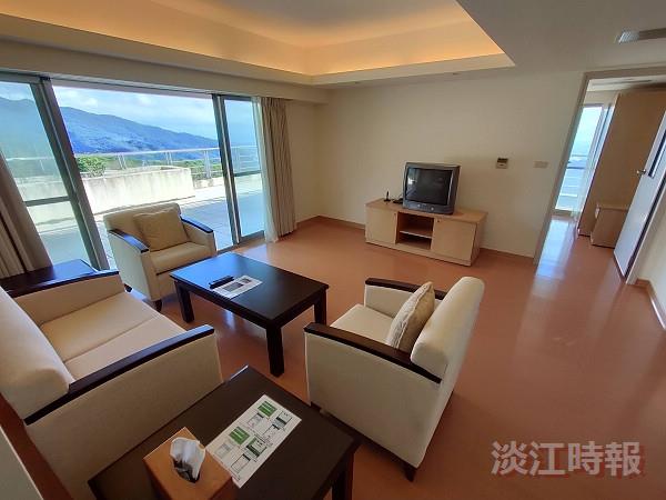 淡蘭館開放住宿 教職員生及校友8折