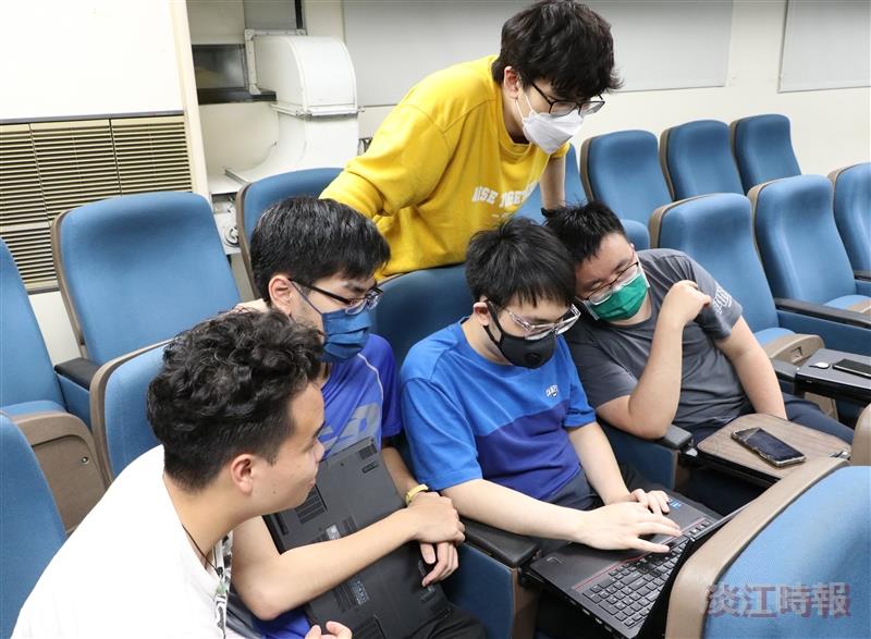 科技與藝術饗宴初探生成式Al工作坊