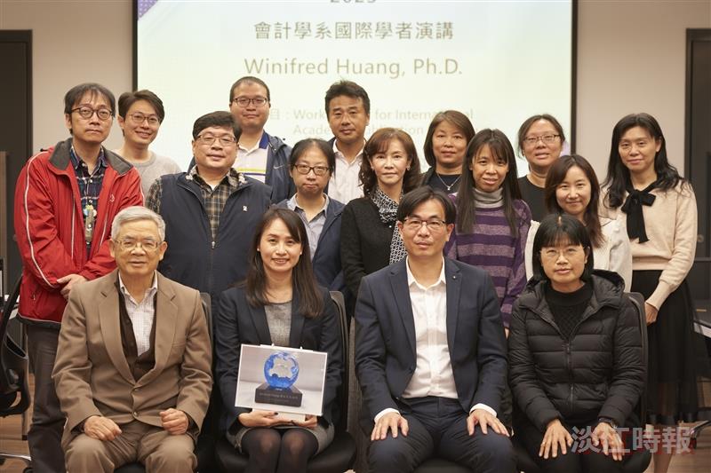 會計系邀請黃詩雲博士演講
