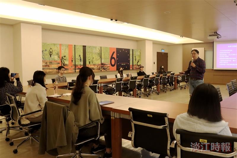 諮輔中心舉辦演講「求職前可以先知道的事-莫忘盤點自身的軟硬實力」