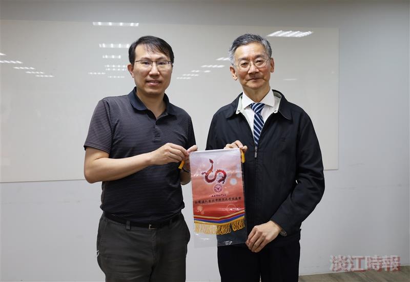 馮文星以攝影抒情