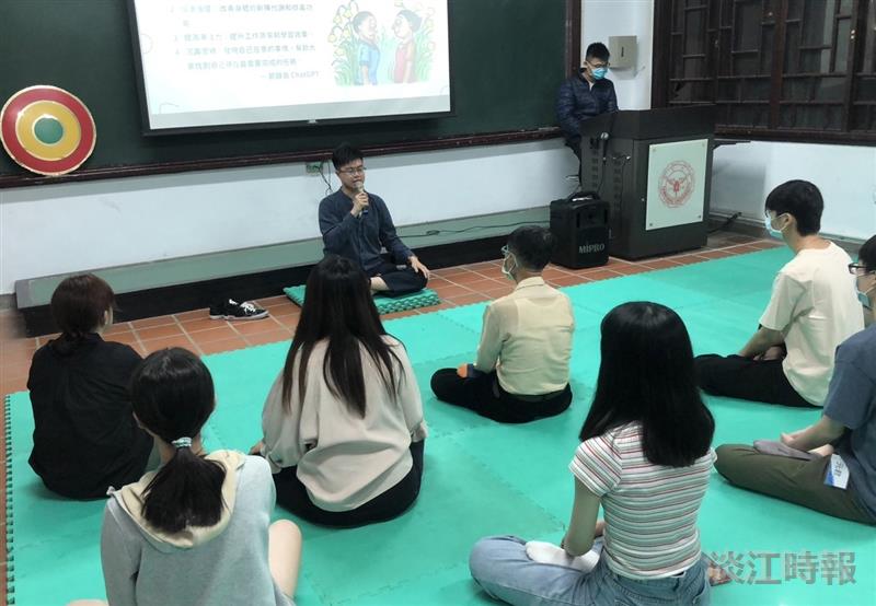 領袖禪學社舉辦演講