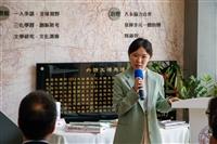 日文系頂石成果展開幕