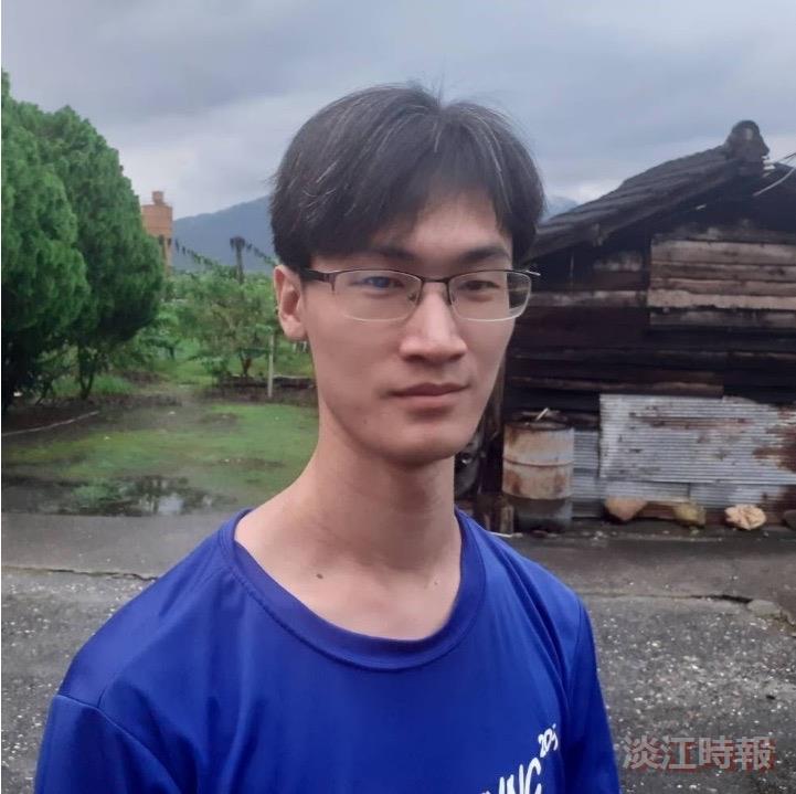 優秀畢業生物理系莊智全