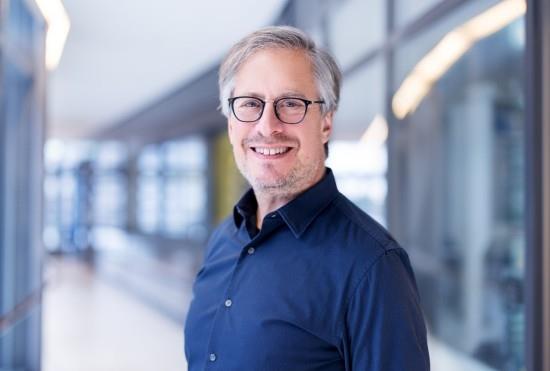 超越確定性 未來學者Dr. Riel S. Miller 22日蒞校進行熊貓講座