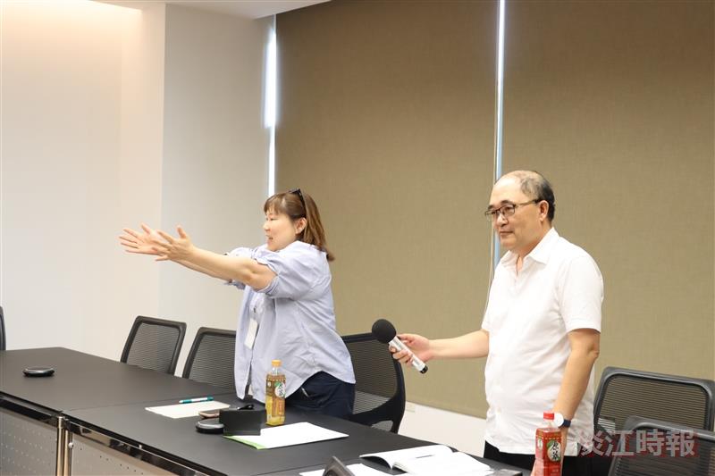 北海道大學公共政策學院師生校友15日來訪