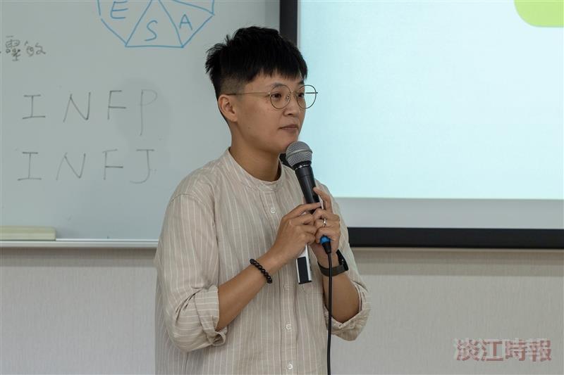 諮輔中心舉辦MBTI及職涯探索牌卡工作坊