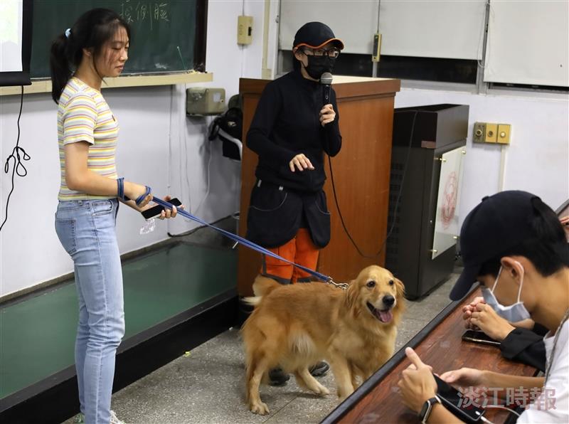 關懷動物社舉辦訓犬講座