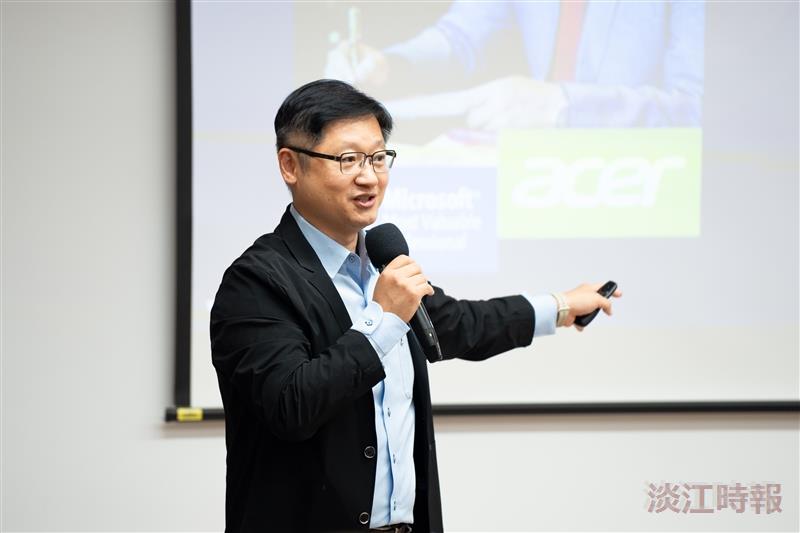諮輔中心邀李啟龍談ChatGPT
