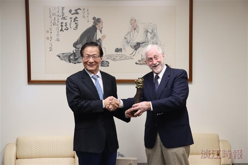 土木系熊貓講者Dr. Roy Maxion拜會校長、董事長