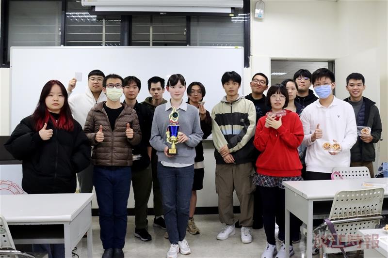 西洋棋社舉辦「蛋塔盃西洋棋錦標賽」
