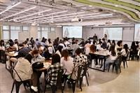 與104人力銀行合作 教設系開設講座課程