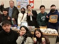 華語班歲末迎新　年貨大街好康多