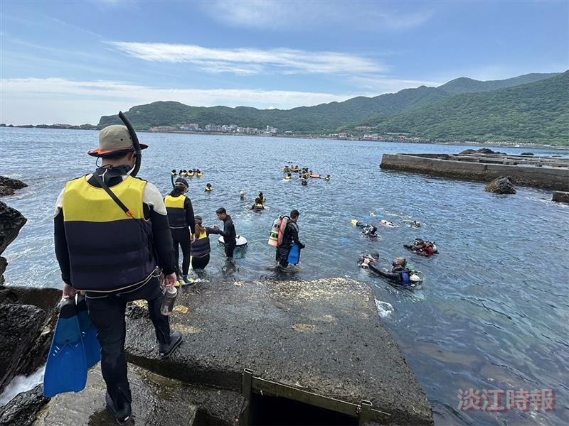 龍洞灣浮潛