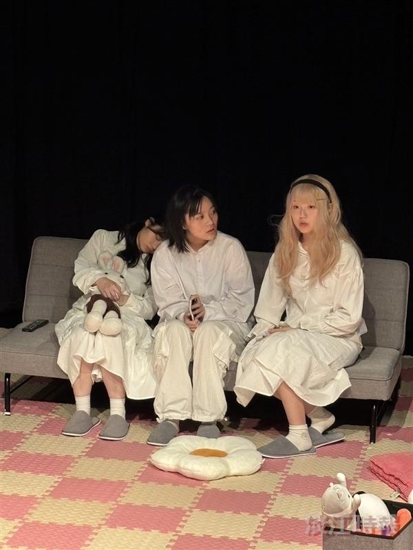 日文系畢業公演 夢遊少女戲劇張力十足