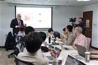 大學課堂變攝影棚 戰略所剖析美大選成焦點