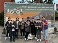 物理系助理教授王孝祖帶同學參加全國物理年會