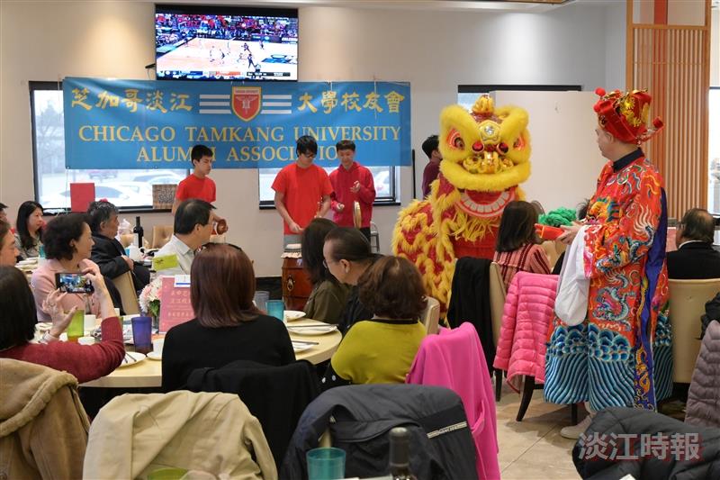 芝加哥校友會春宴暨會長交接典禮