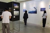 攝影社舉辦第51屆黑天鵝攝影展「留白」