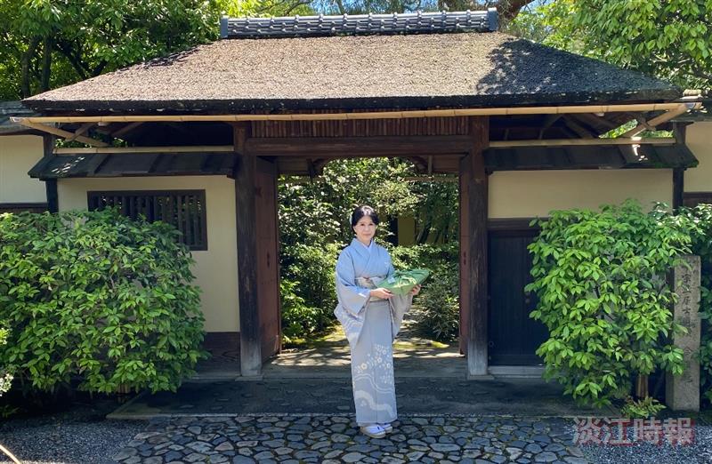【校友動態】習茶道31年的日文系友鄭姵萱
