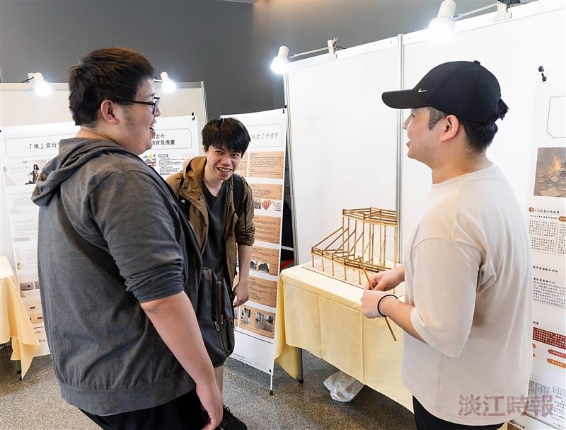 歷史學系畢業專題成果展「史用說明」