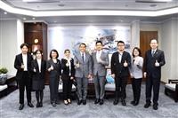 施展同步口譯專業 外語教師把學生帶上國際舞台